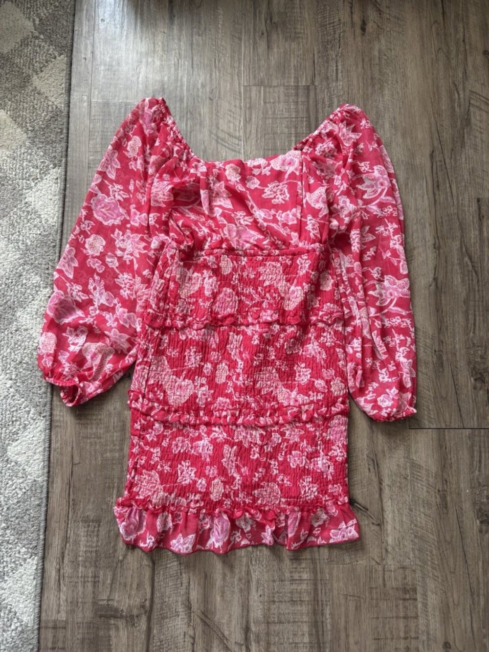 Sim & Sam Red White Floral Smocked Mini Dress M Square Neck Balloon Sleeve